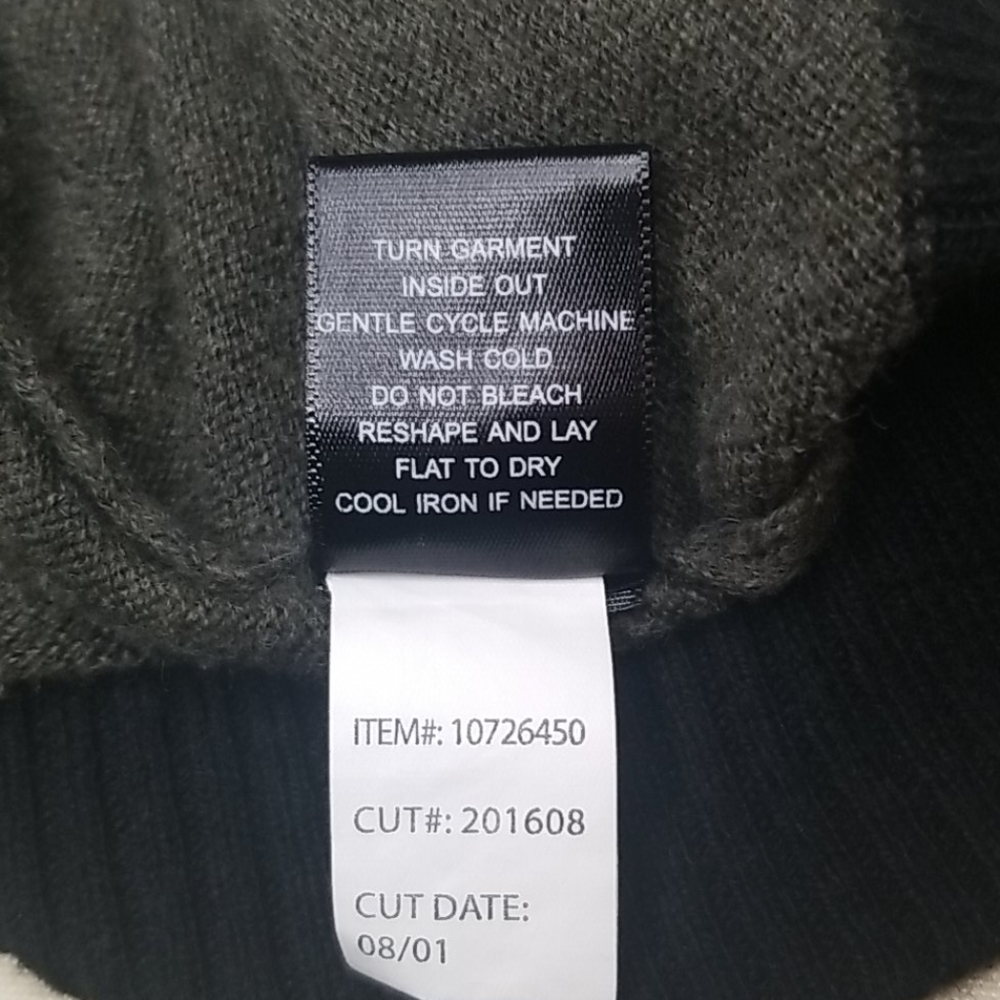 TORRID Raglan Color Block Sweater. Plus 2x - Picture 5 of 7